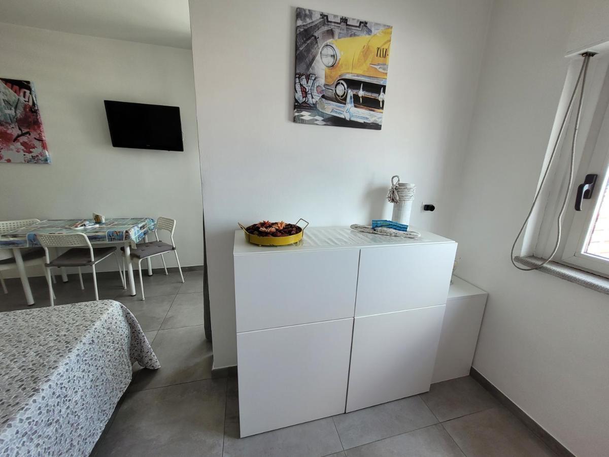 Rosato 2 Sea View Apartment Lignano Sabbiadoro Eksteriør billede