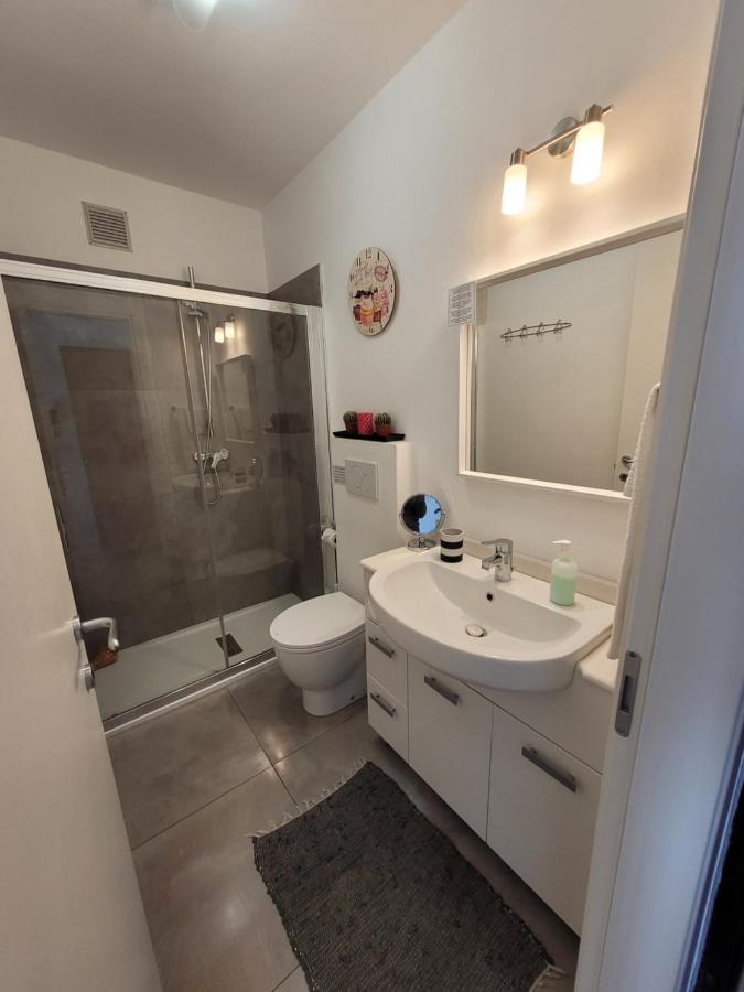 Rosato 2 Sea View Apartment Lignano Sabbiadoro Eksteriør billede
